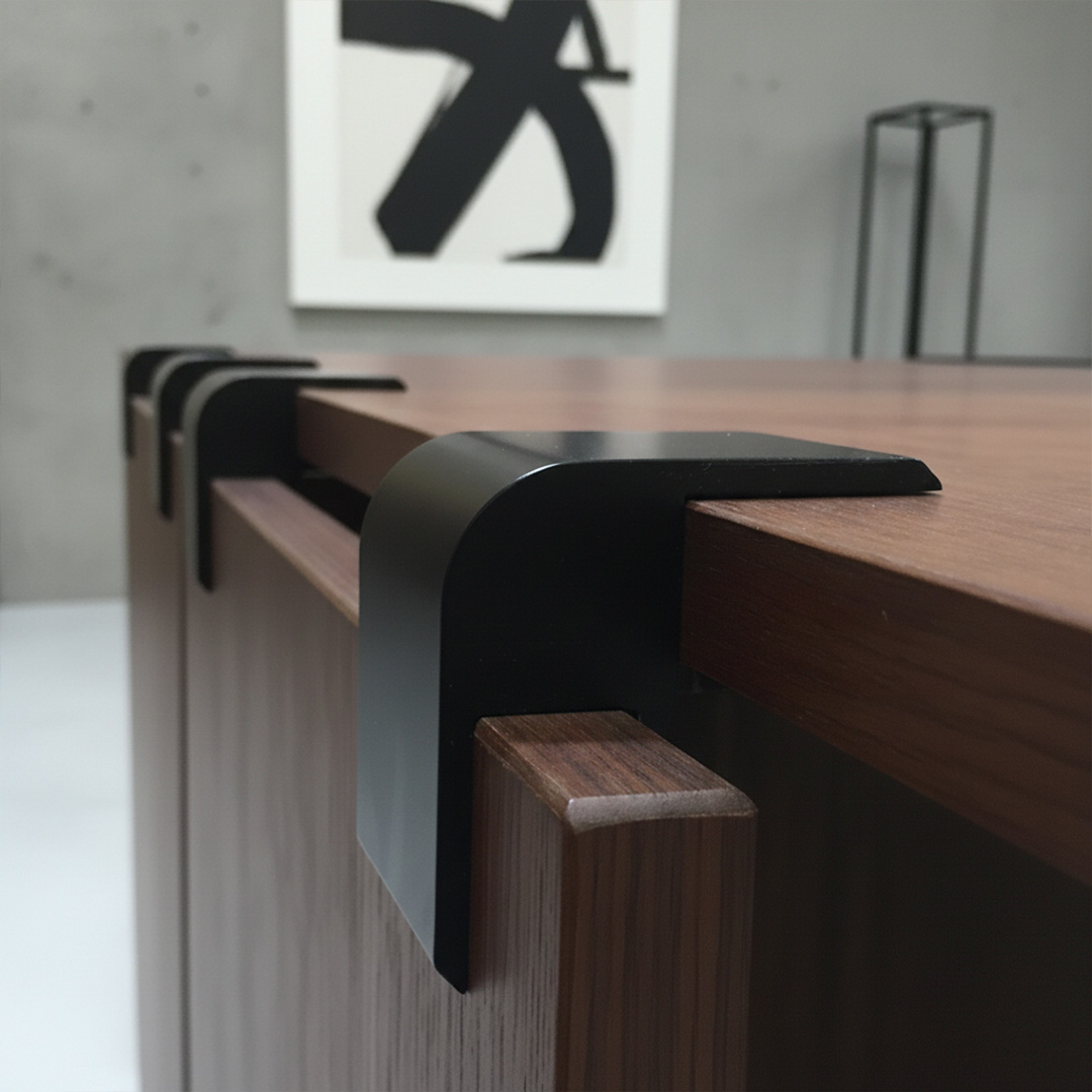 Pince bureautique à double sortie Image 2